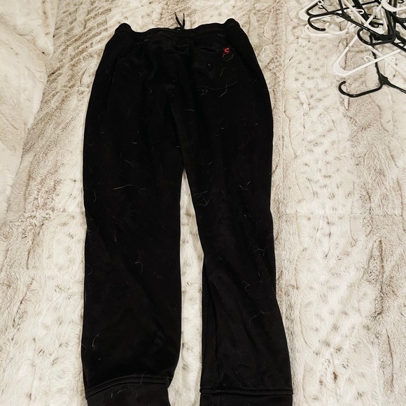 SLEEK, BLACK ATHLETIC PANTS W/ POCKETS! SO COMFY! - Picture 3 of 3